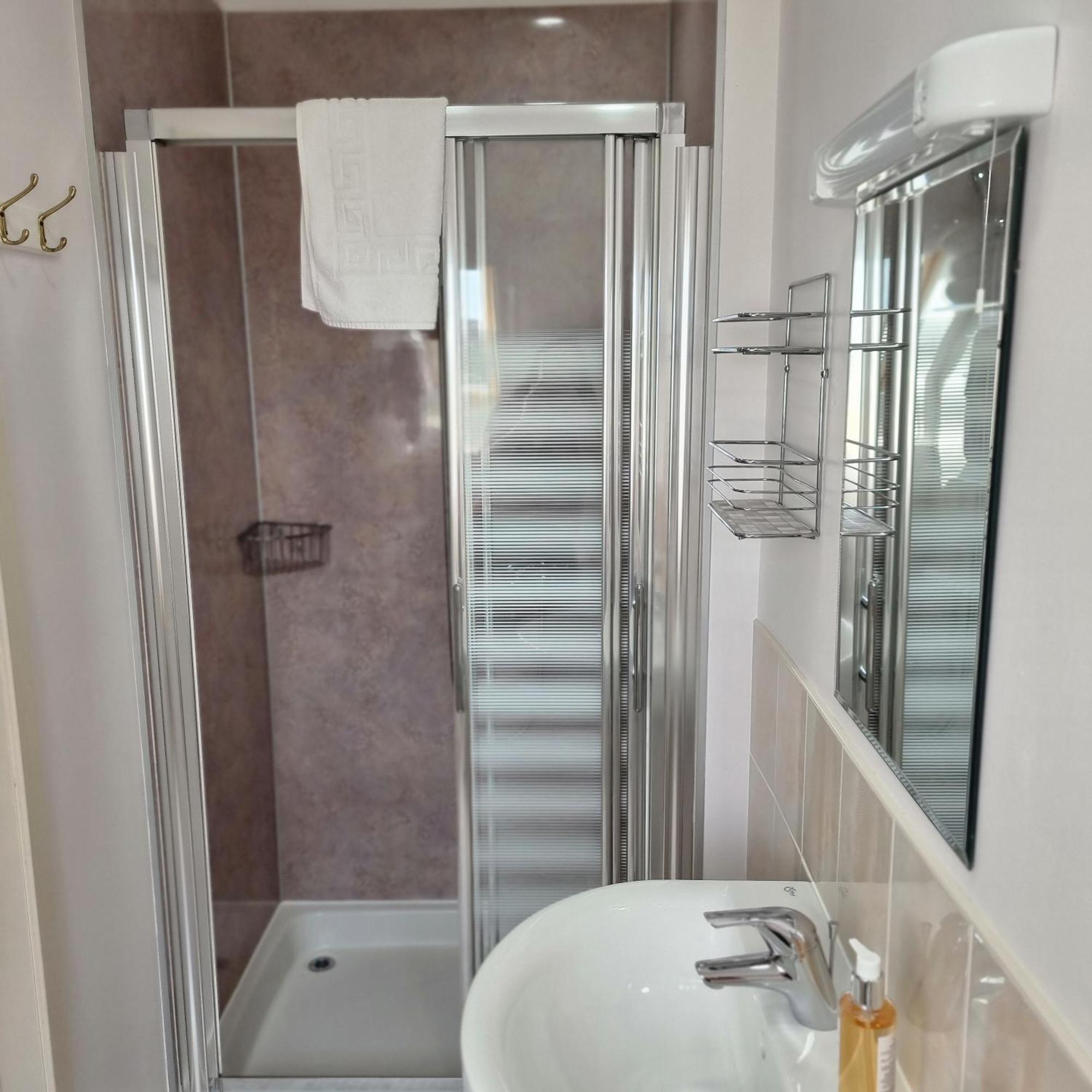Hotel Loch View, Lairg Zimmer foto