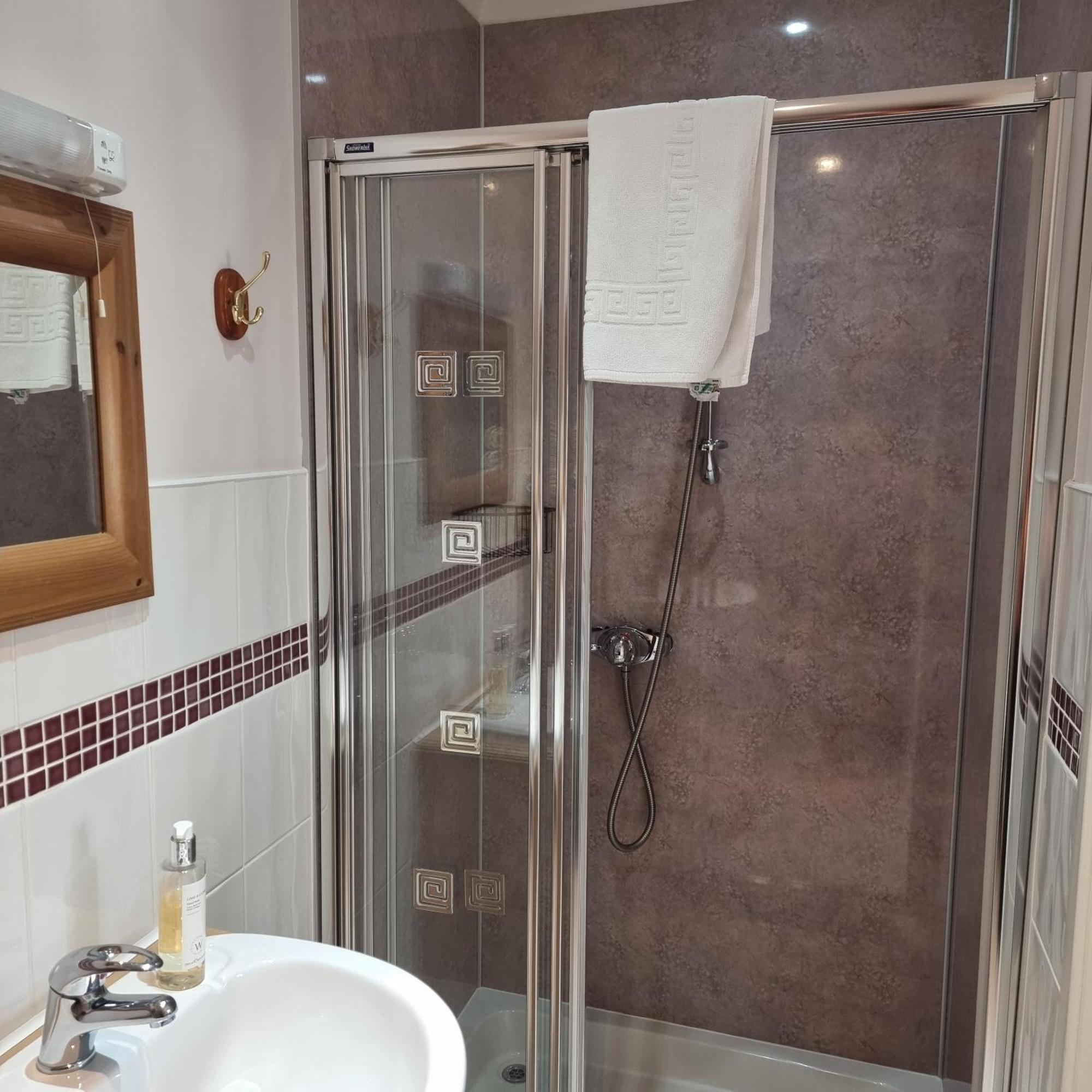 Hotel Loch View, Lairg Zimmer foto